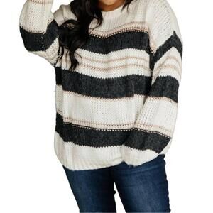 NEW FSL sraightforward striped sweater in ivory and black